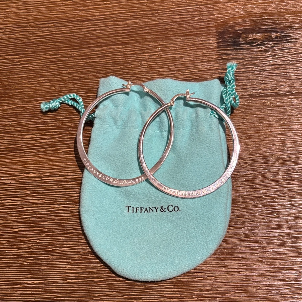 Tiffany & Co. Silver Hoop Earrings with Tiffany Blue Pouch